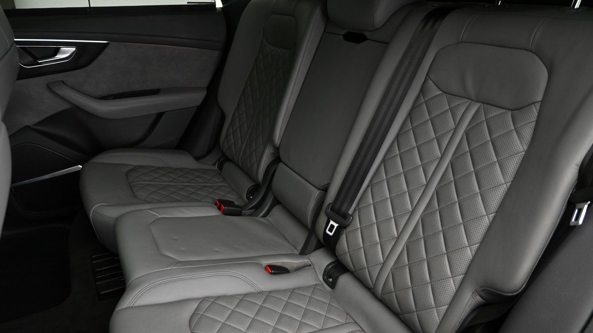 Audi Q8 Image 5
