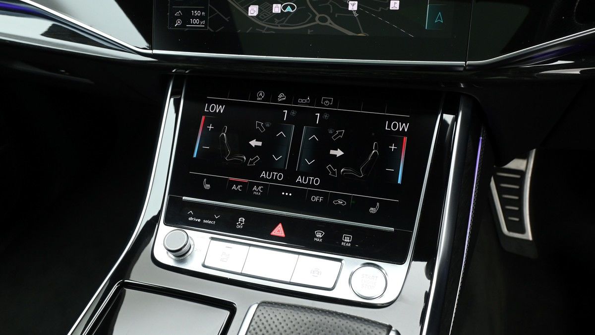 Audi Q8 Image 12