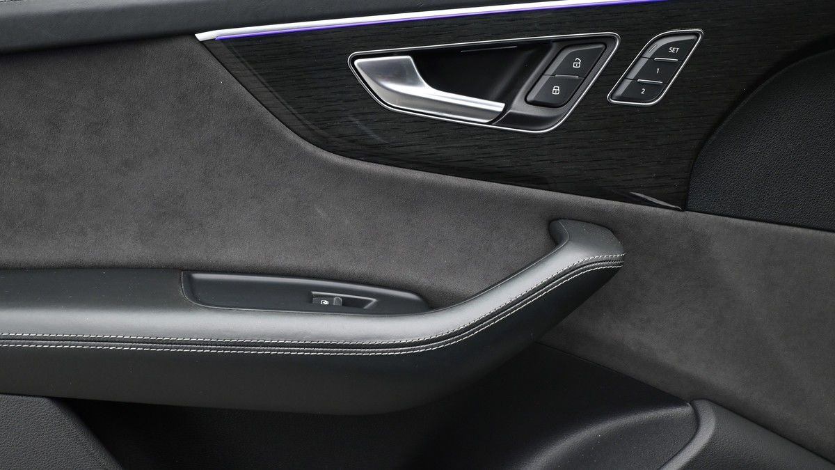 Audi Q8 Image 13