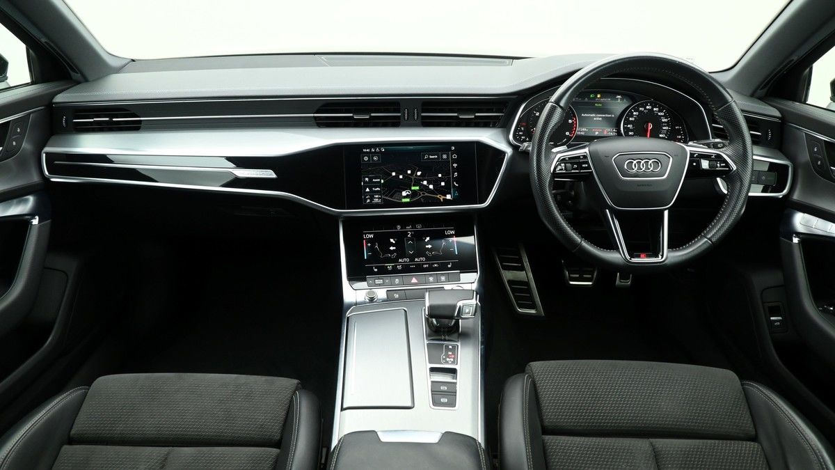 Audi A6 Avant Image 14