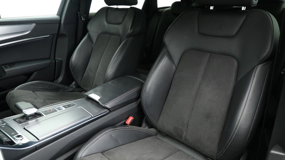 Audi A6 Avant Image 4