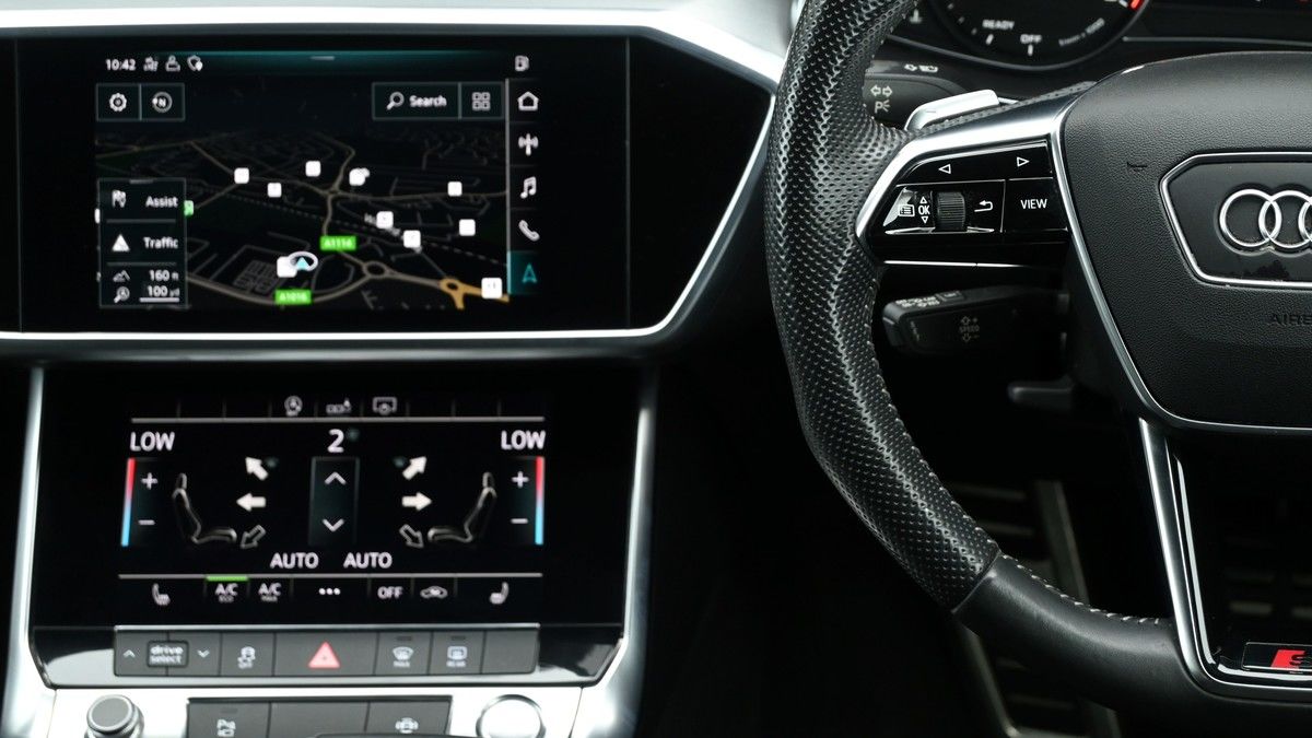Audi A6 Avant Image 15