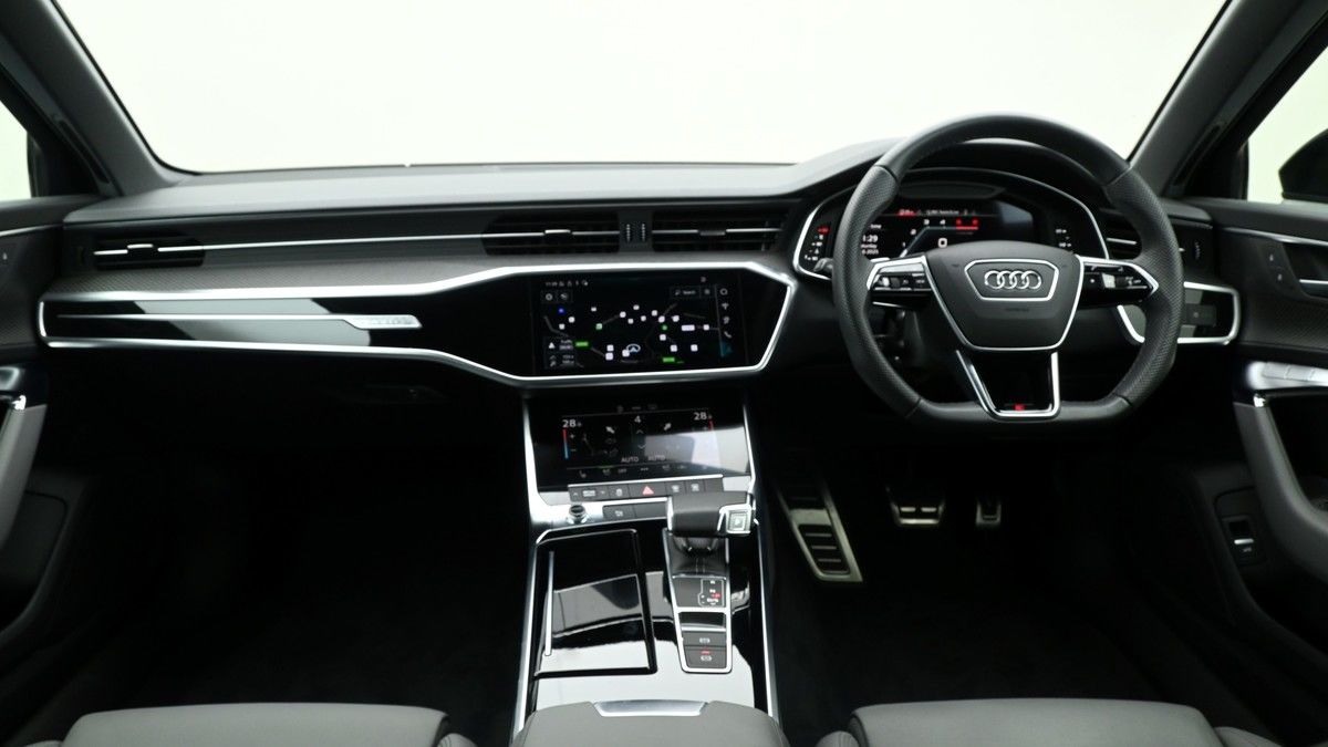 Audi A6 Avant Image 13