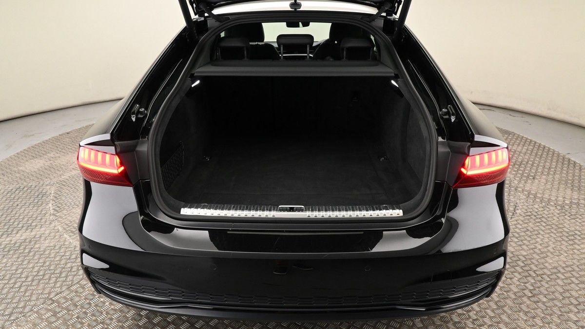 Audi A7 Image 10