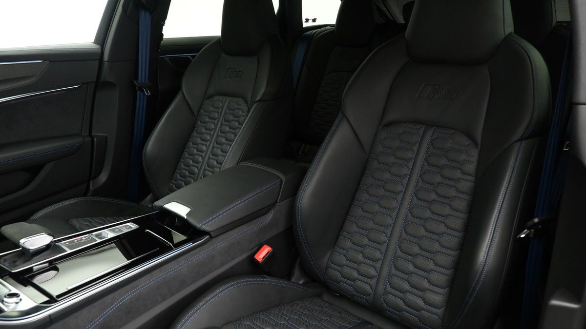 More views of Audi RS6 Avant