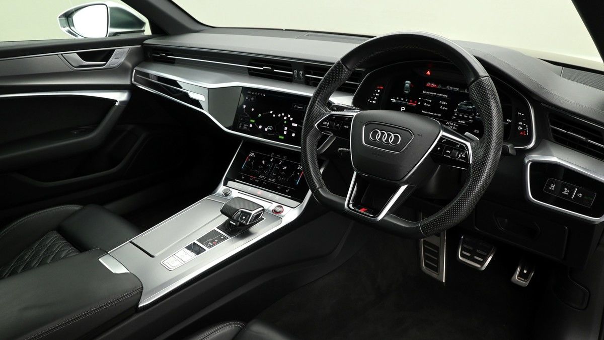 Audi S6 Saloon Image 2