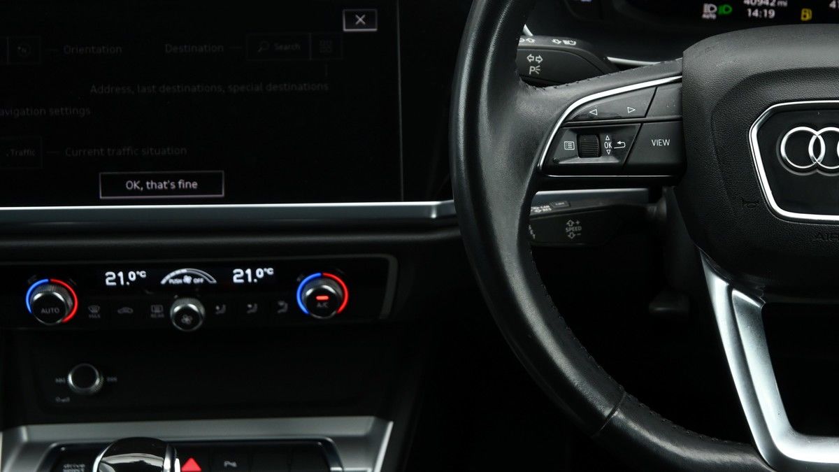 Audi Q3 Image 15