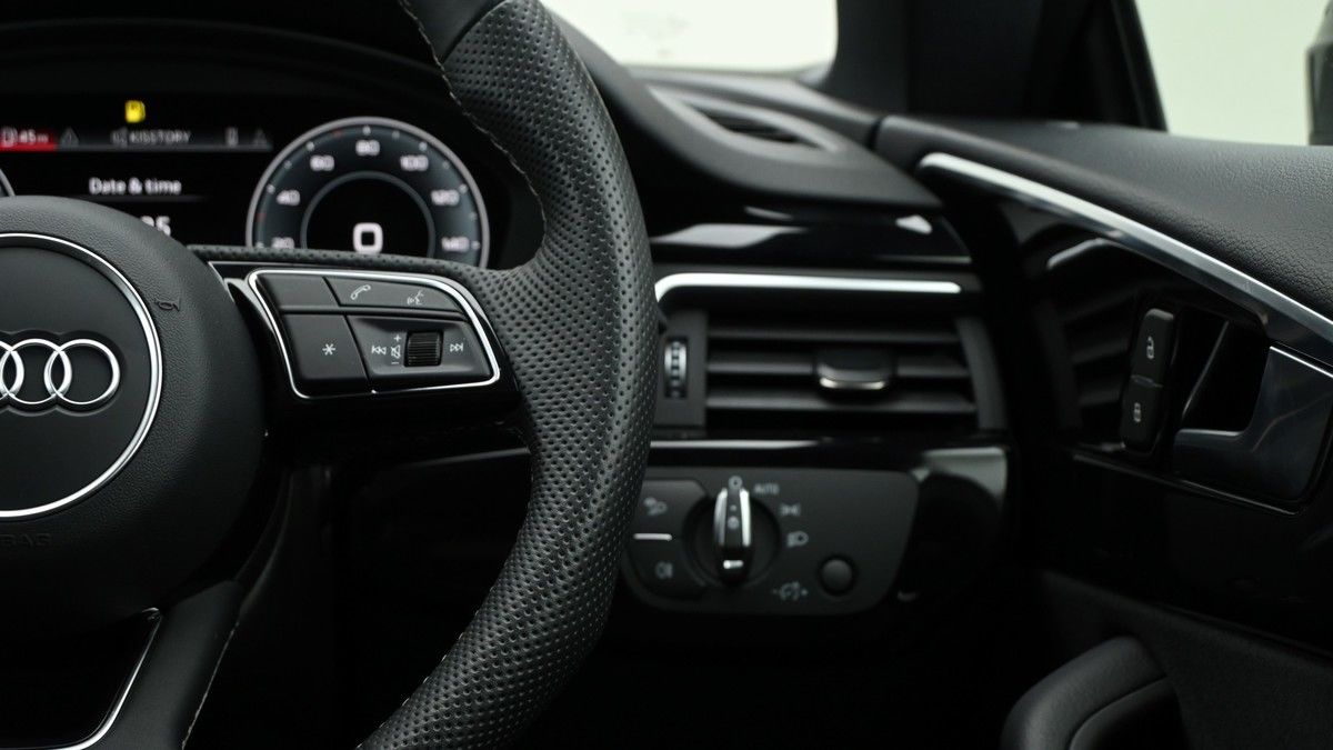 Audi A5 Image 15
