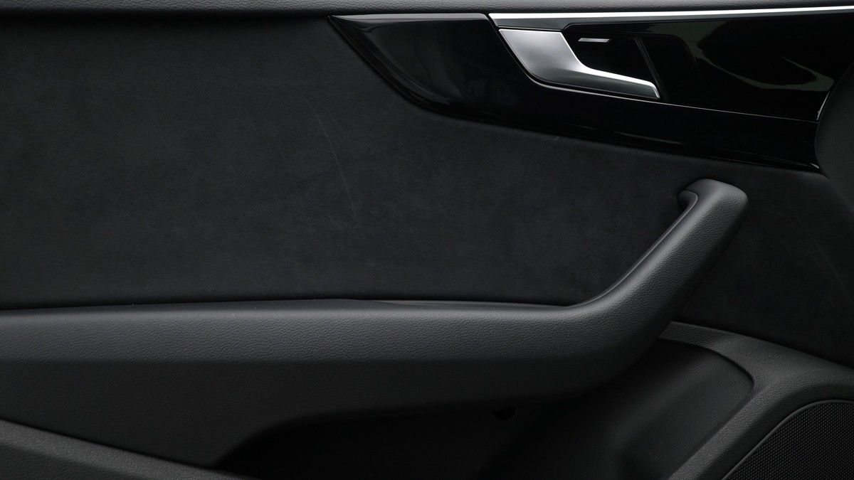 Audi A5 Image 12