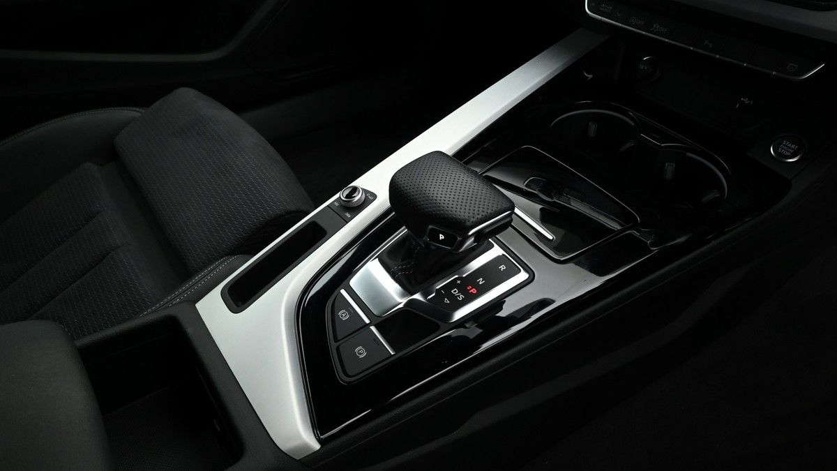 Audi A5 Image 2