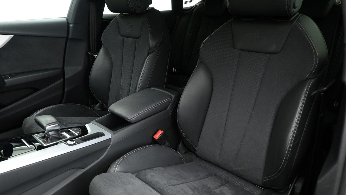 Audi A5 Image 4