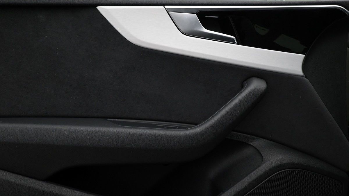 Audi A5 Image 13