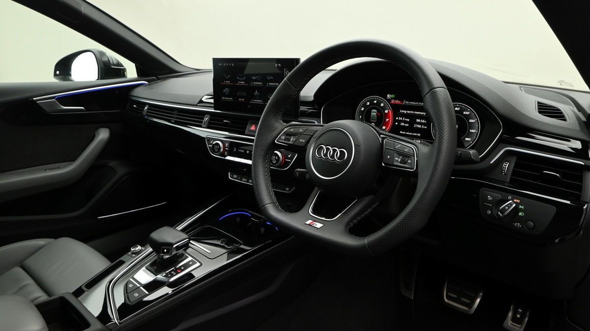 Audi A5 Image 3