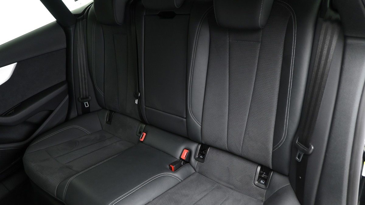 Audi A5 Image 4