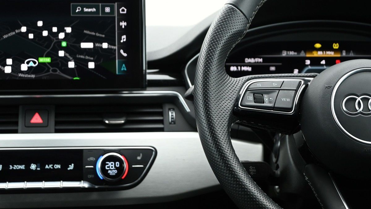Audi A5 Image 14