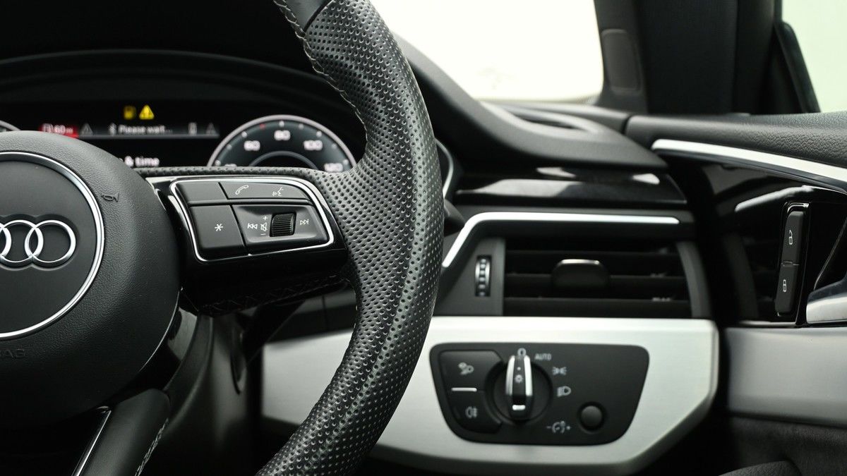 Audi A5 Image 15