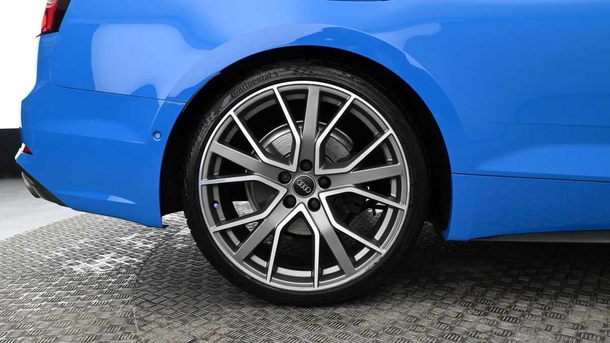 Audi A5 Cabriolet Image 8