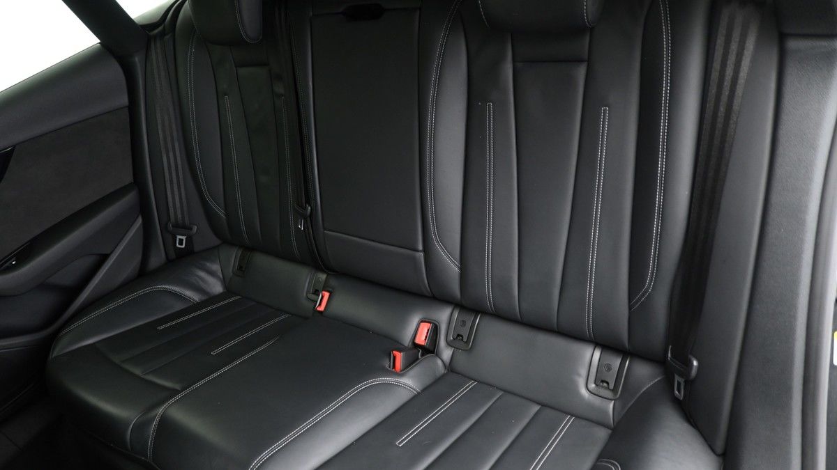 Audi A5 Image 4