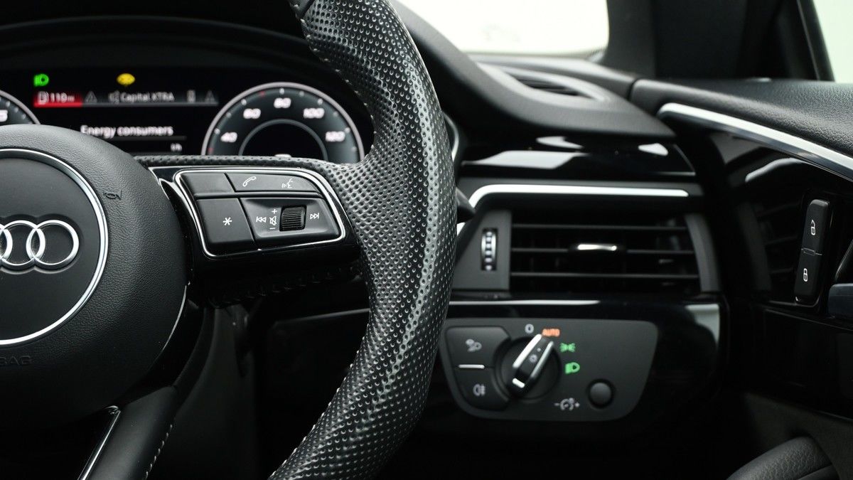 Audi A5 Image 15