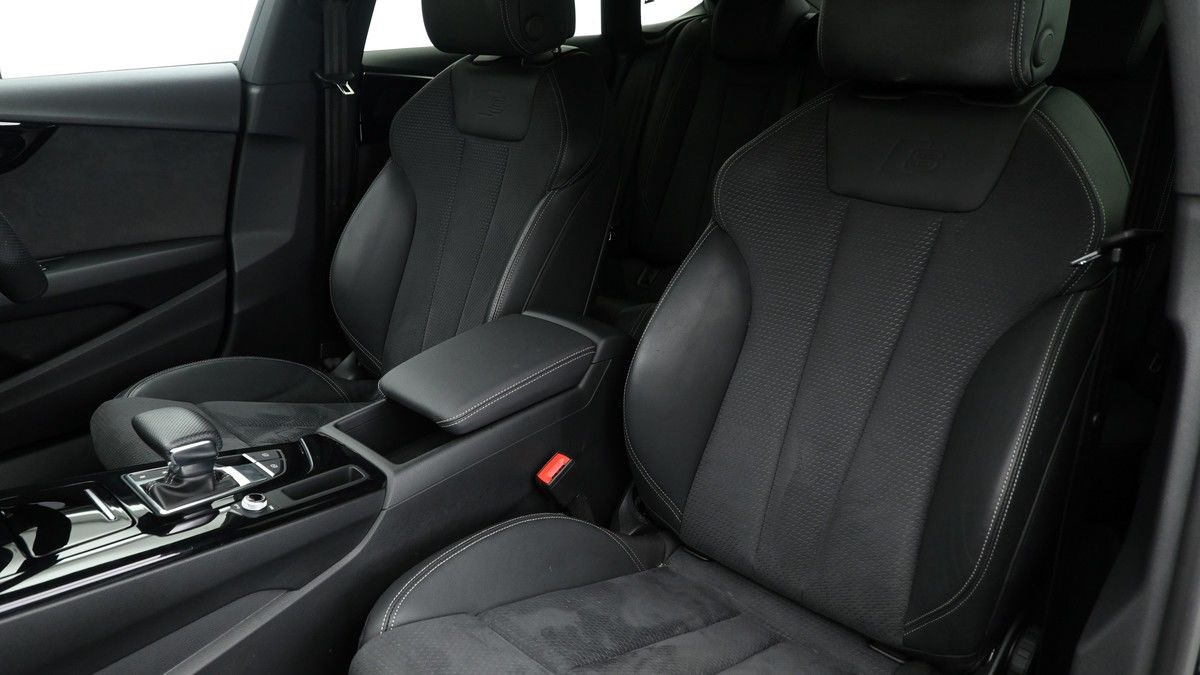 Audi A5 Image 3