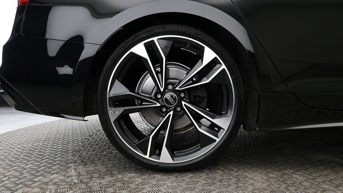 Audi A5 Image 8