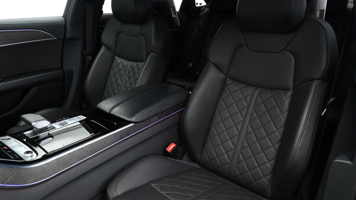 Audi A8 Image 3