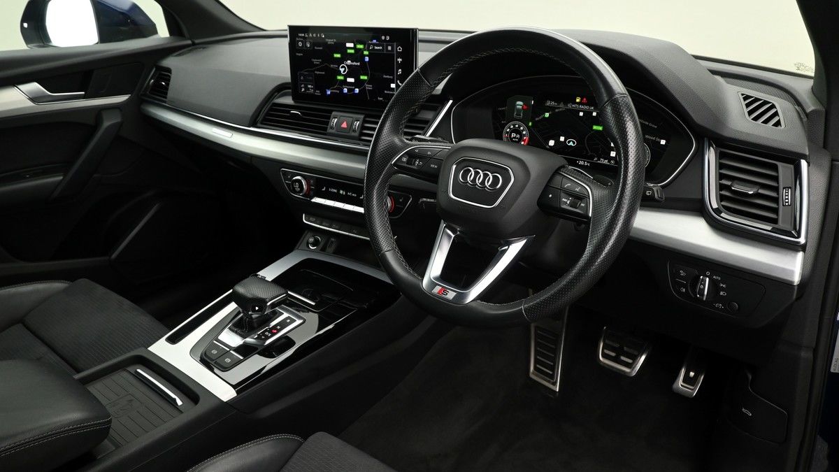 Audi Q5 Image 2
