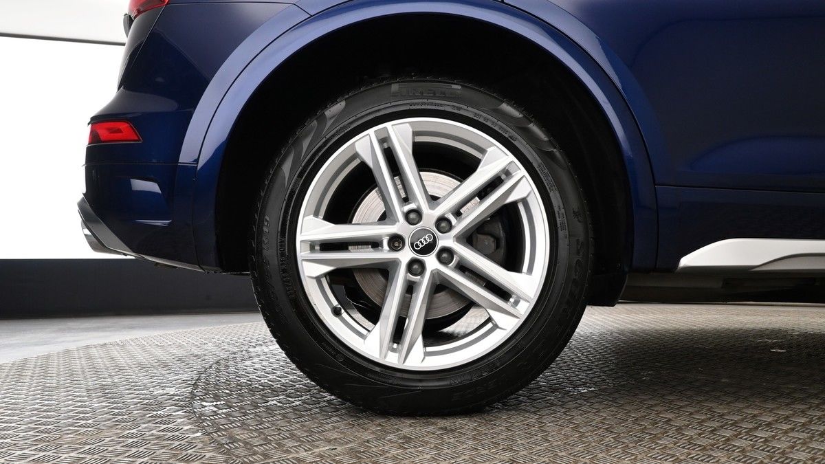 Audi Q5 Image 8