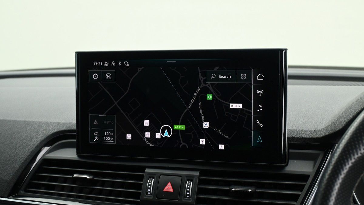Audi Q5 Image 10