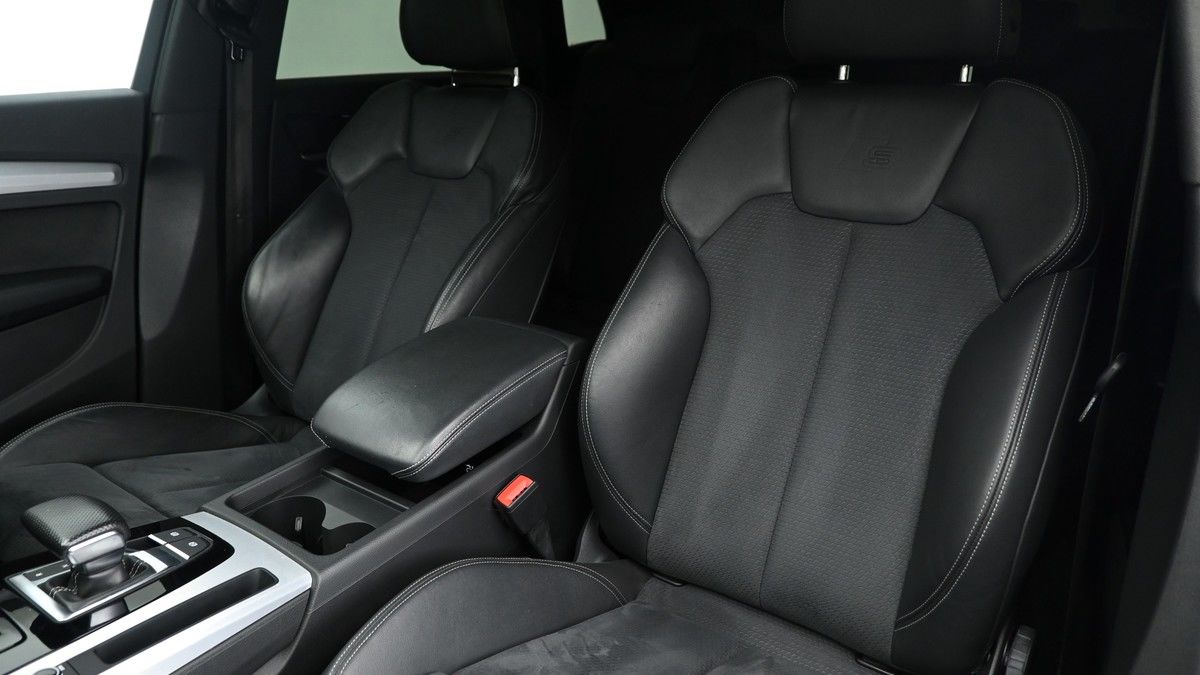 Audi Q5 Image 3