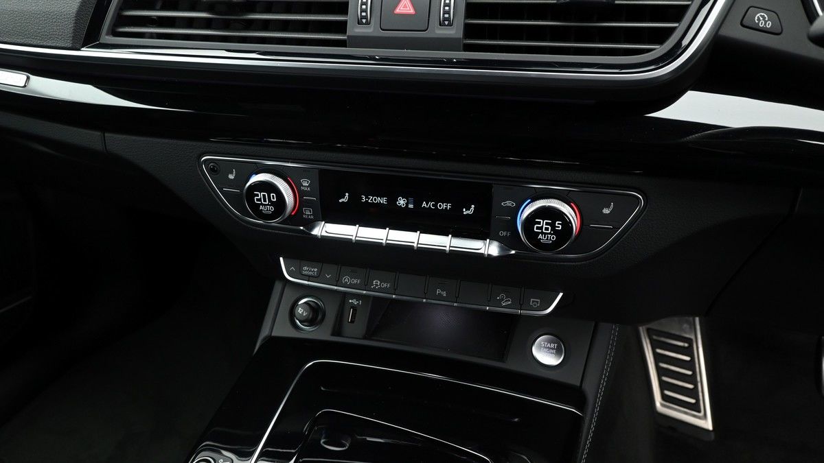 Audi Q5 Image 12