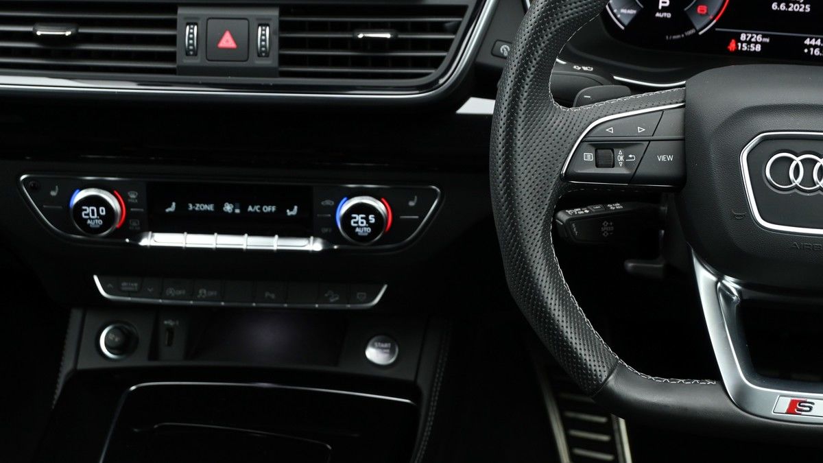 Audi Q5 Image 15