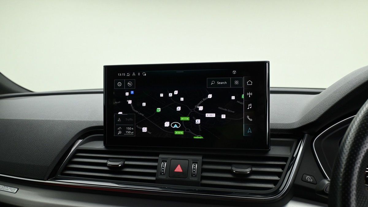 Audi SQ5 Image 10