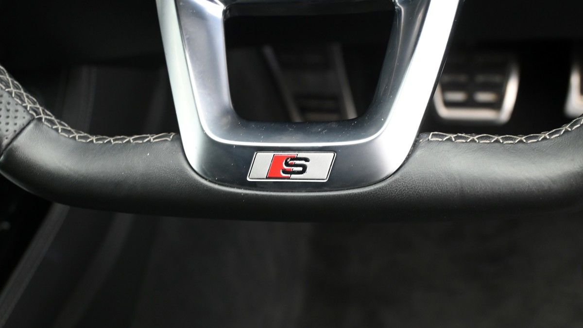 Audi Q5 Image 2