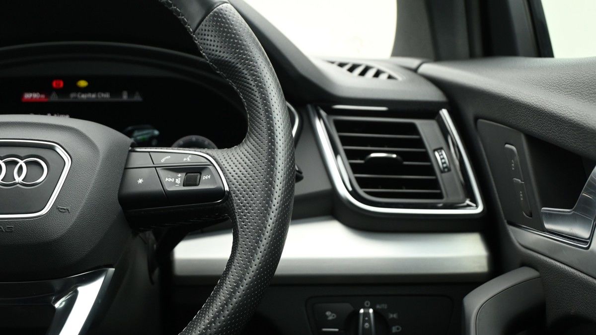Audi Q5 Image 15