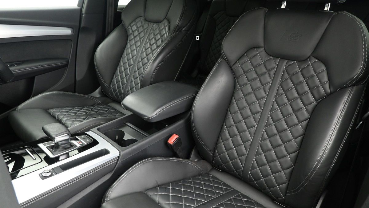 Audi SQ5 Image 4
