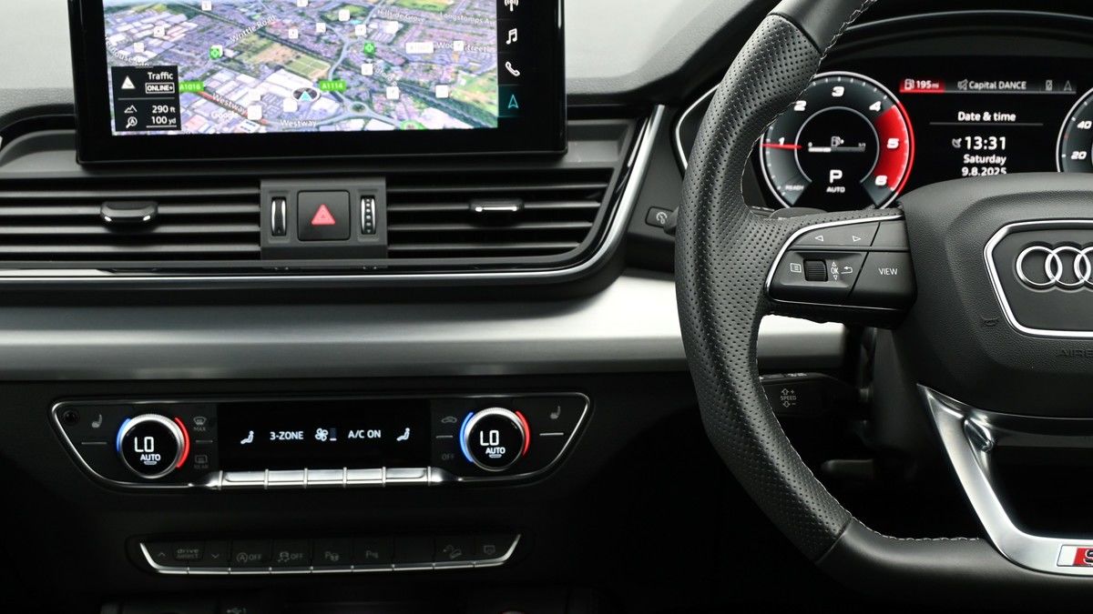 Audi SQ5 Image 15