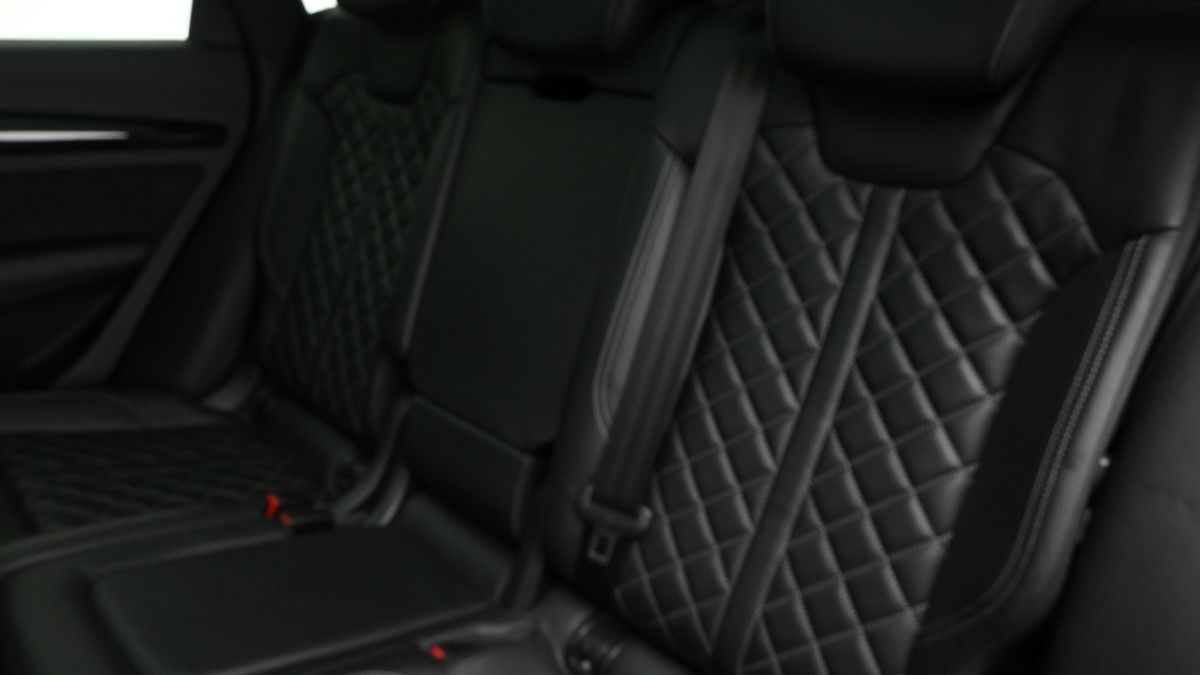 Audi SQ5 Image 5