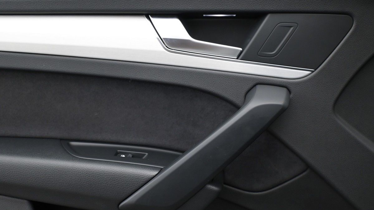 Audi Q5 Image 13