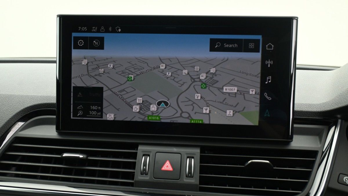 Audi SQ5 Image 11