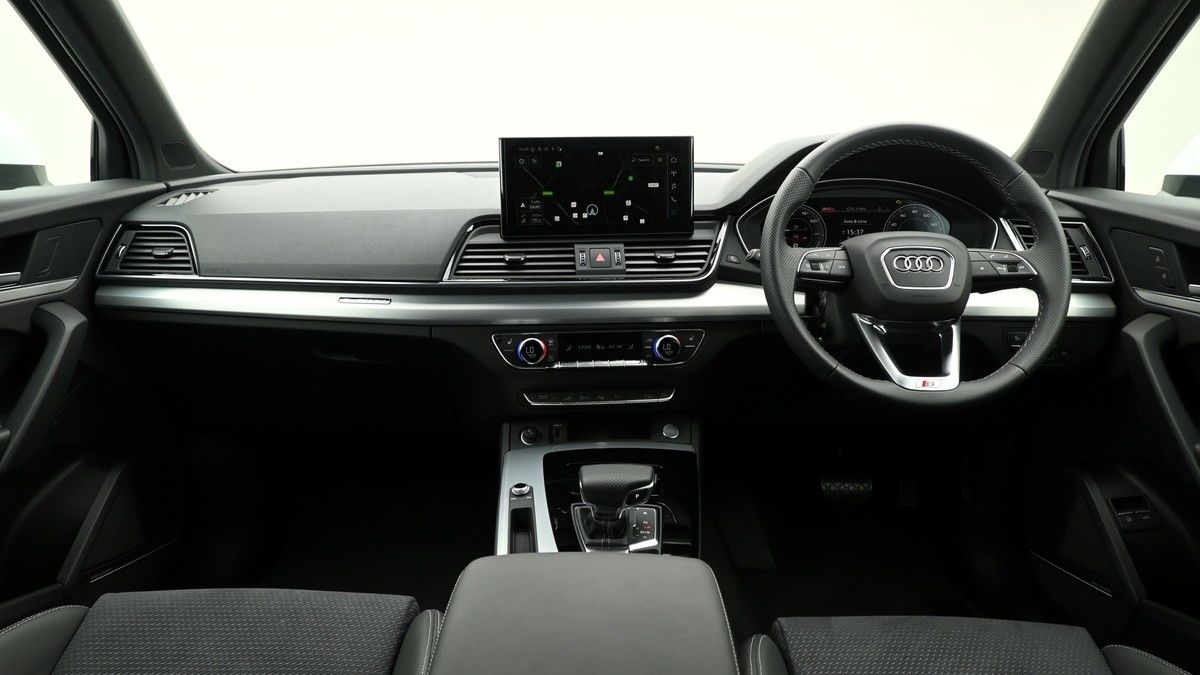 Audi Q5 Image 13