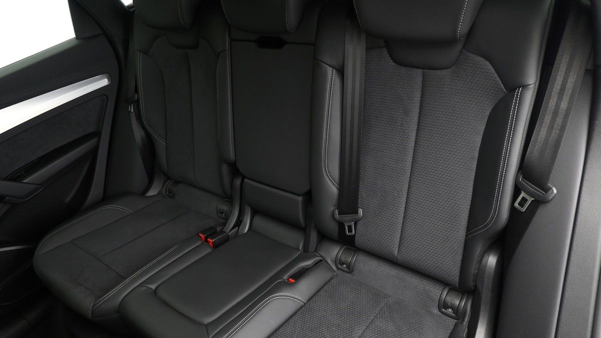 Audi Q5 Image 4