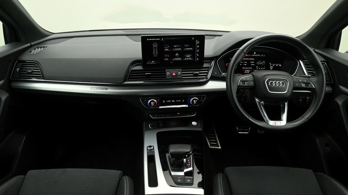 Audi Q5 Image 13