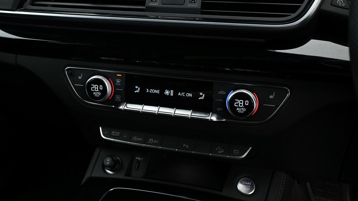 Audi Q5 Image 11