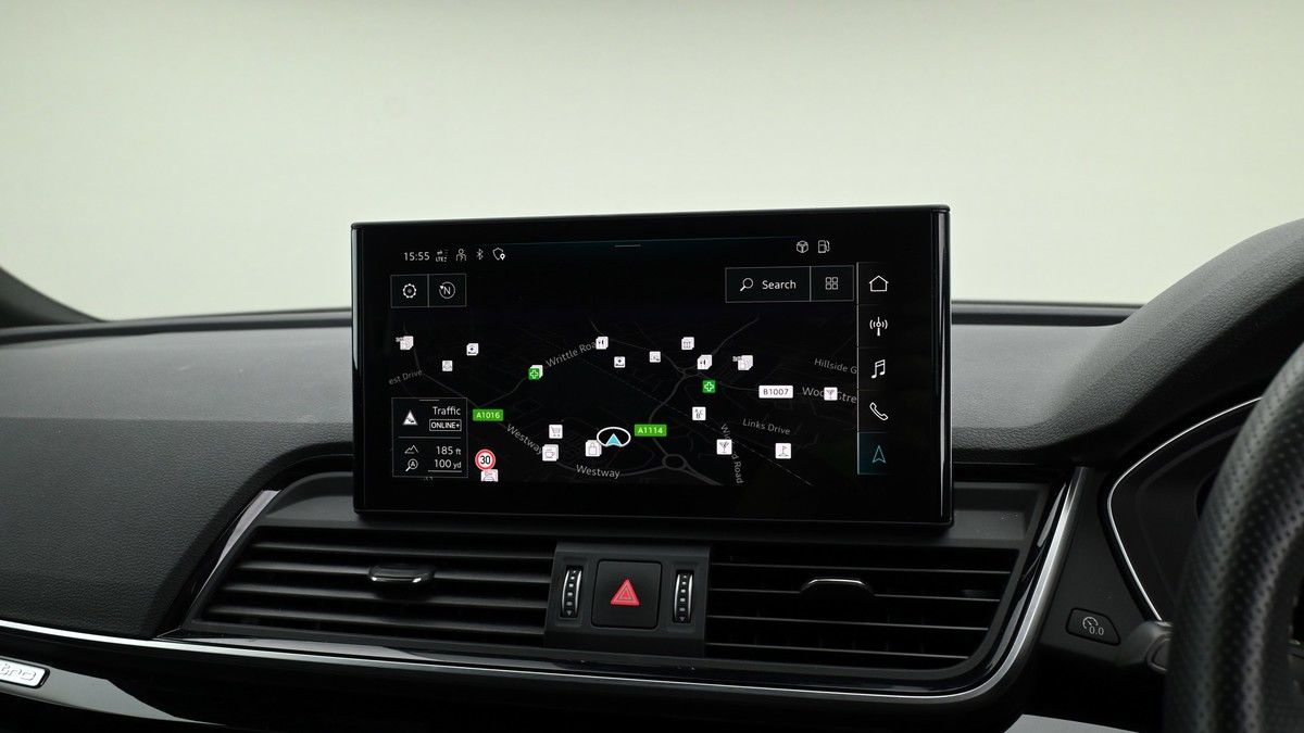 Audi Q5 Image 10