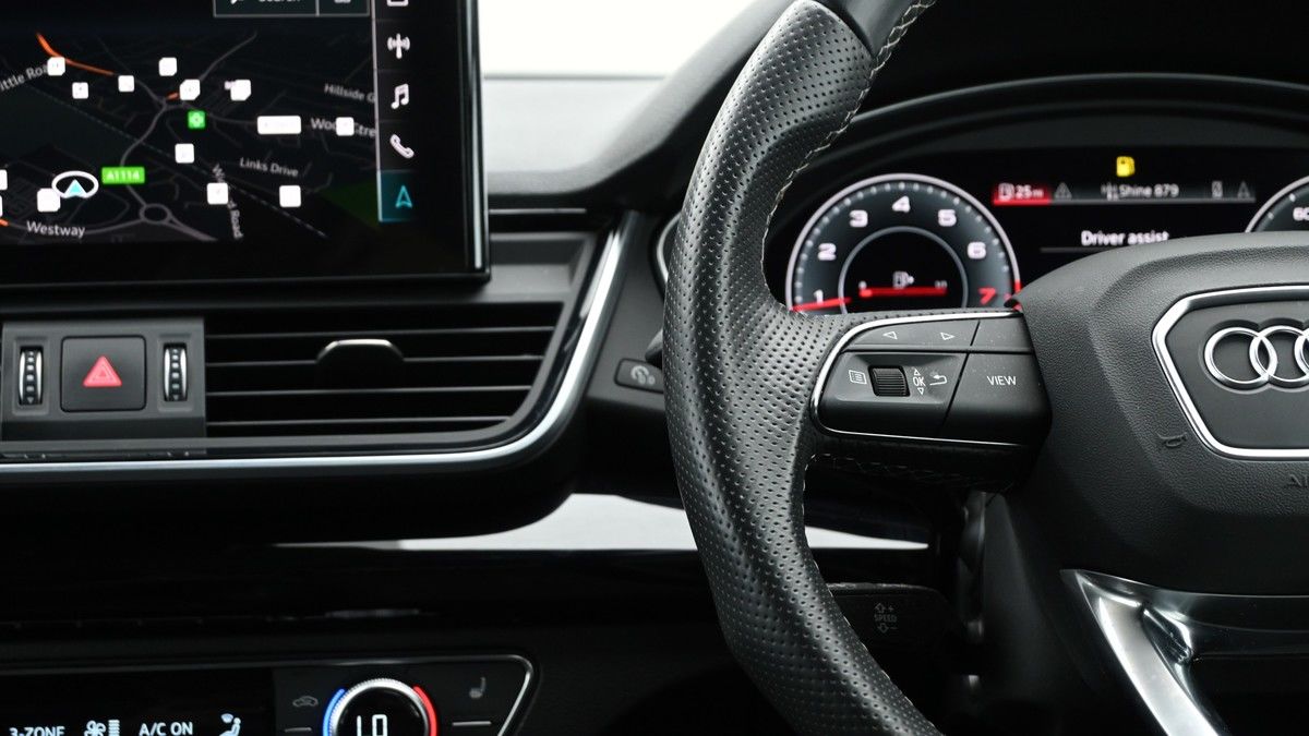 Audi Q5 Image 14