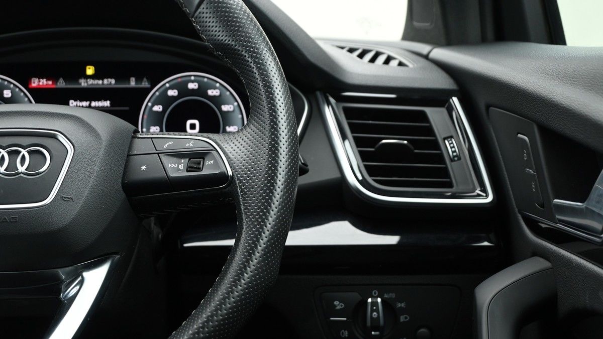 Audi Q5 Image 15