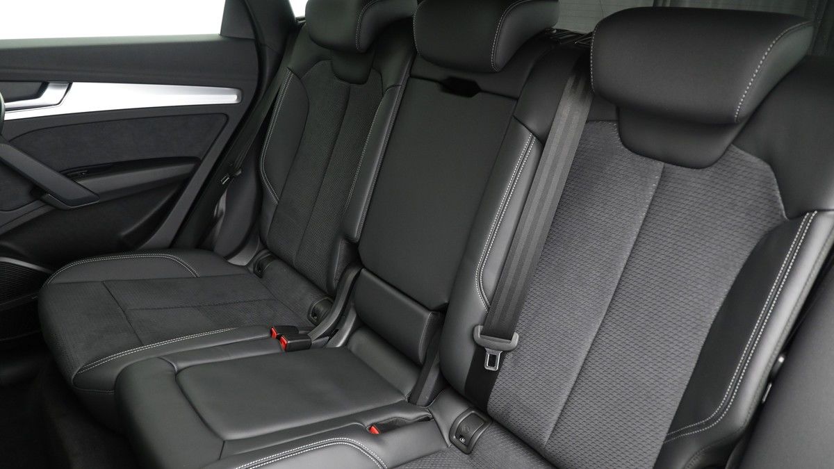 Audi Q5 Image 5