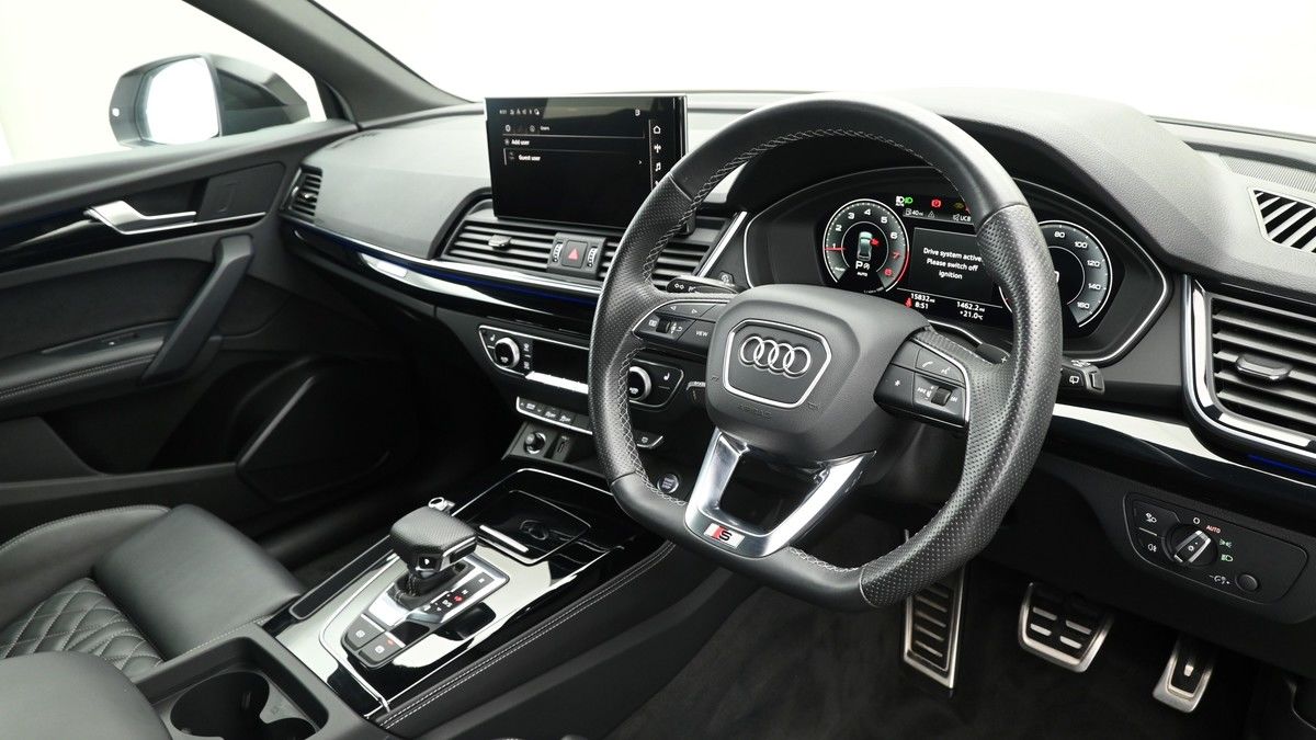 Audi Q5 Image 3