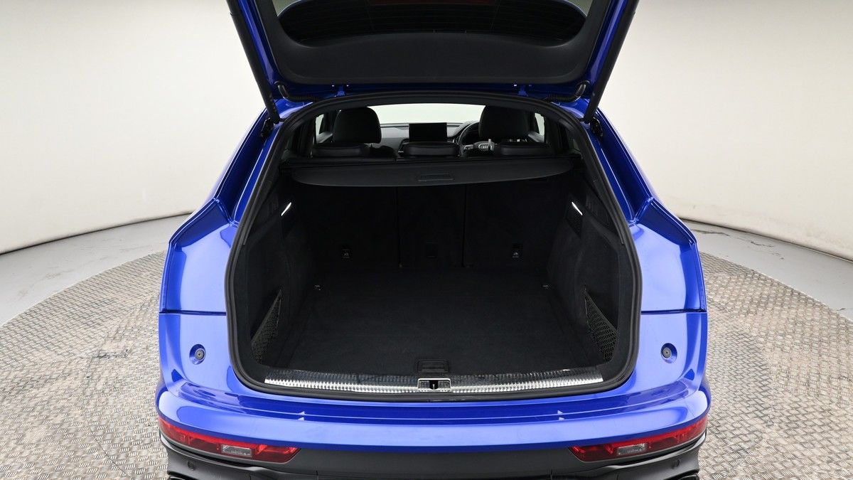 Audi SQ5 Image 9